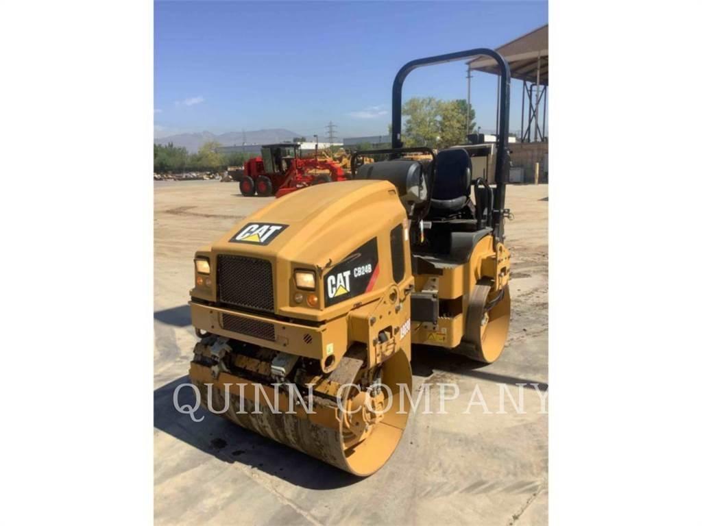 CAT CB24B Rouleaux tandem