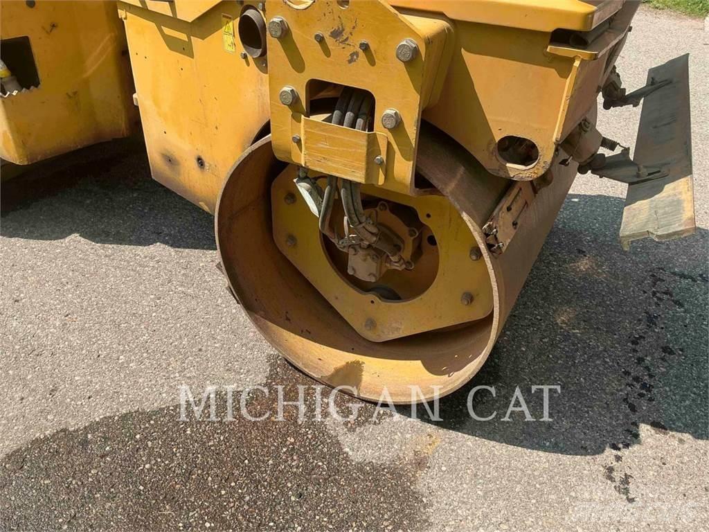 CAT CB24B Rouleaux monocylindre