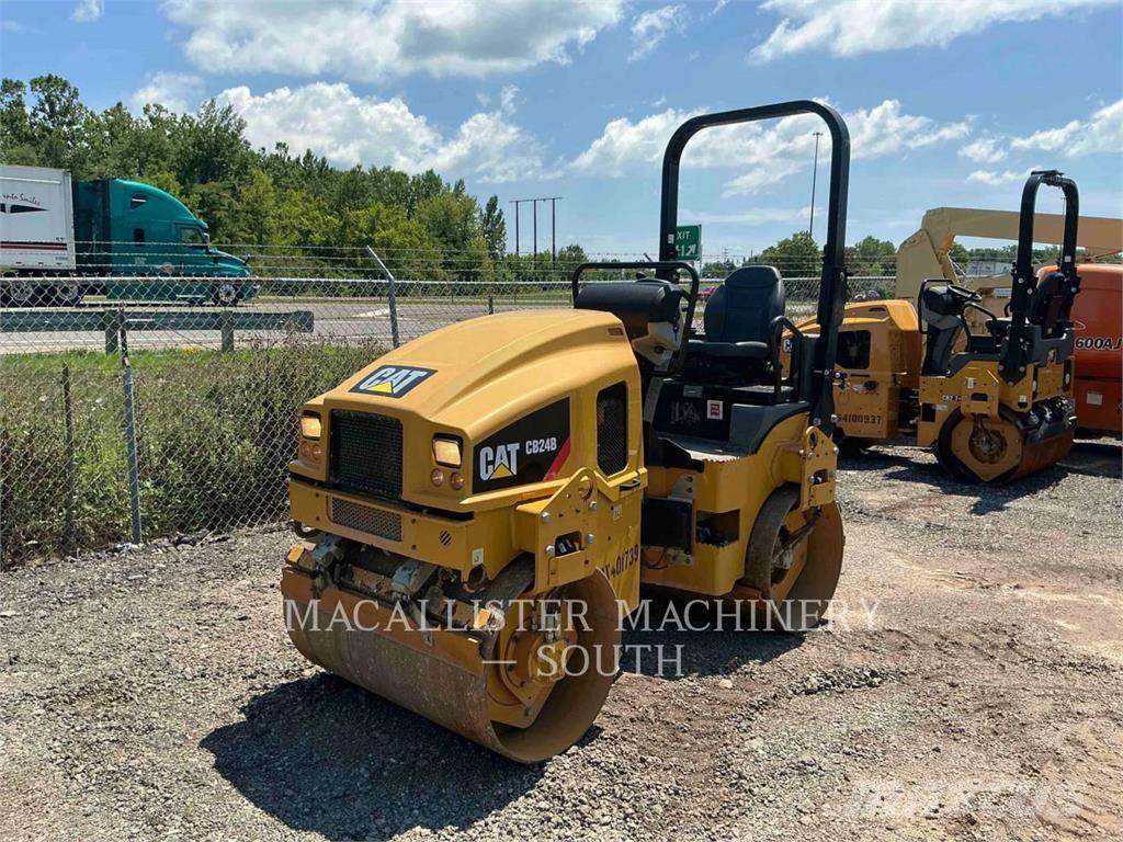 CAT CB24B Rouleaux tandem