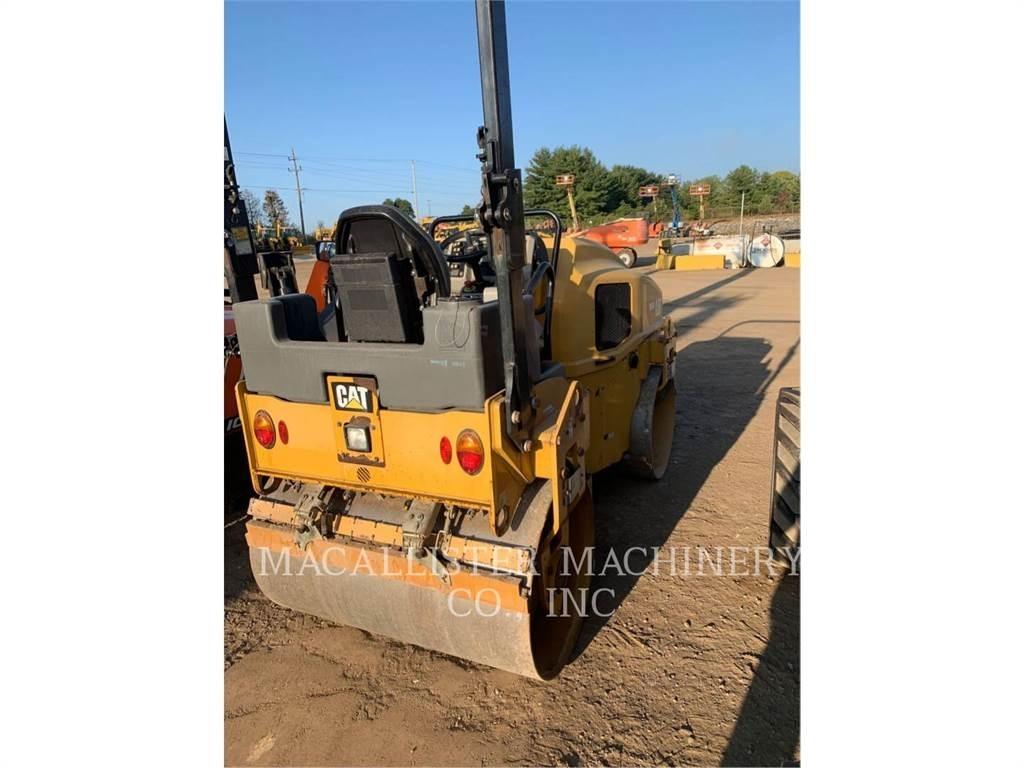 CAT CB34B Rouleaux tandem