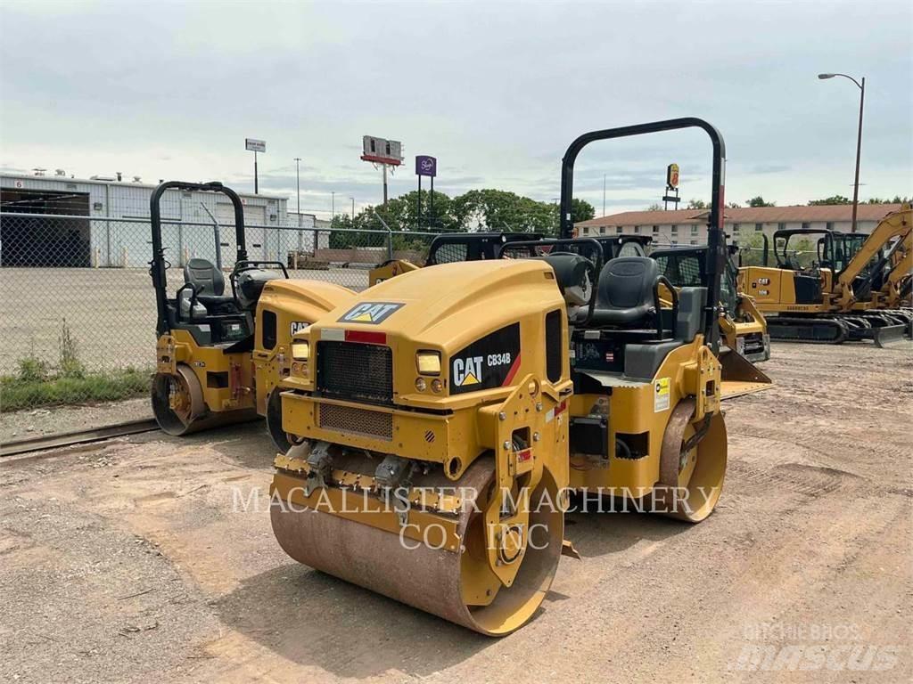 CAT CB34B Rouleaux tandem