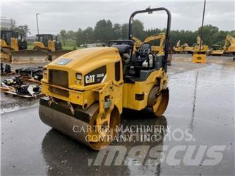 CAT CB34B XW Compacteur de sol