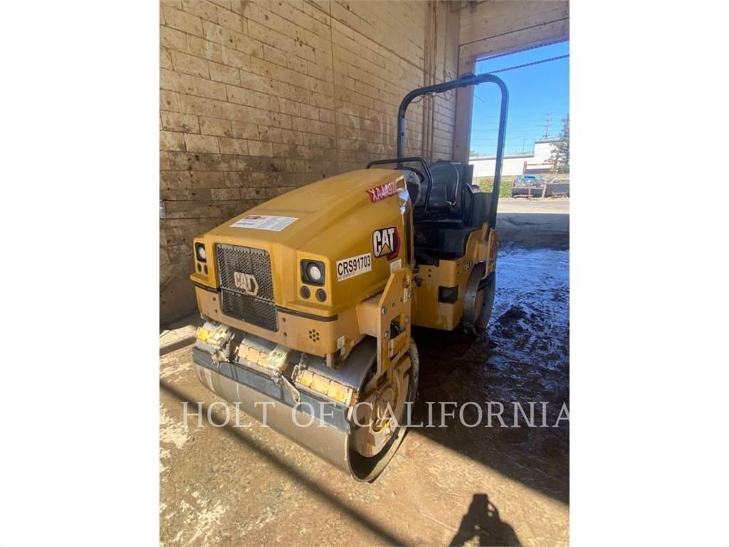 CAT CB4.0 Compacteur de sol