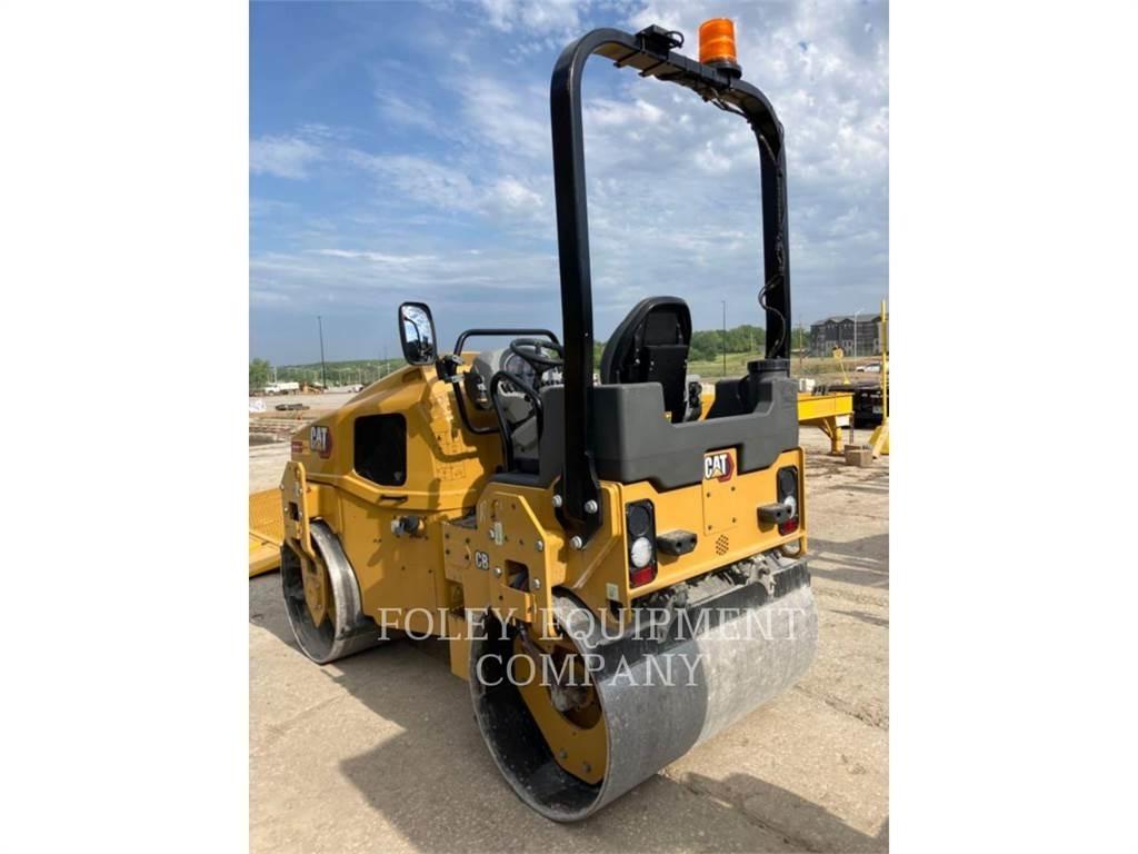 CAT CB4.0-03 Compacteur de sol