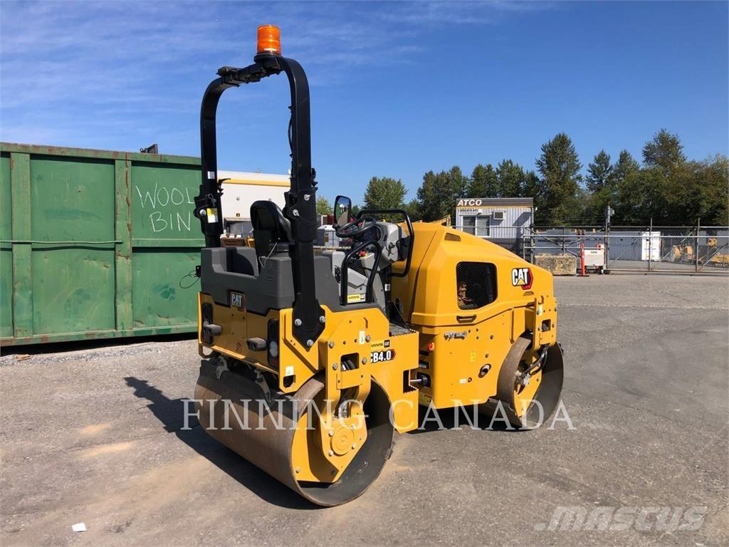 CAT CB4.0-03 Compacteur de sol