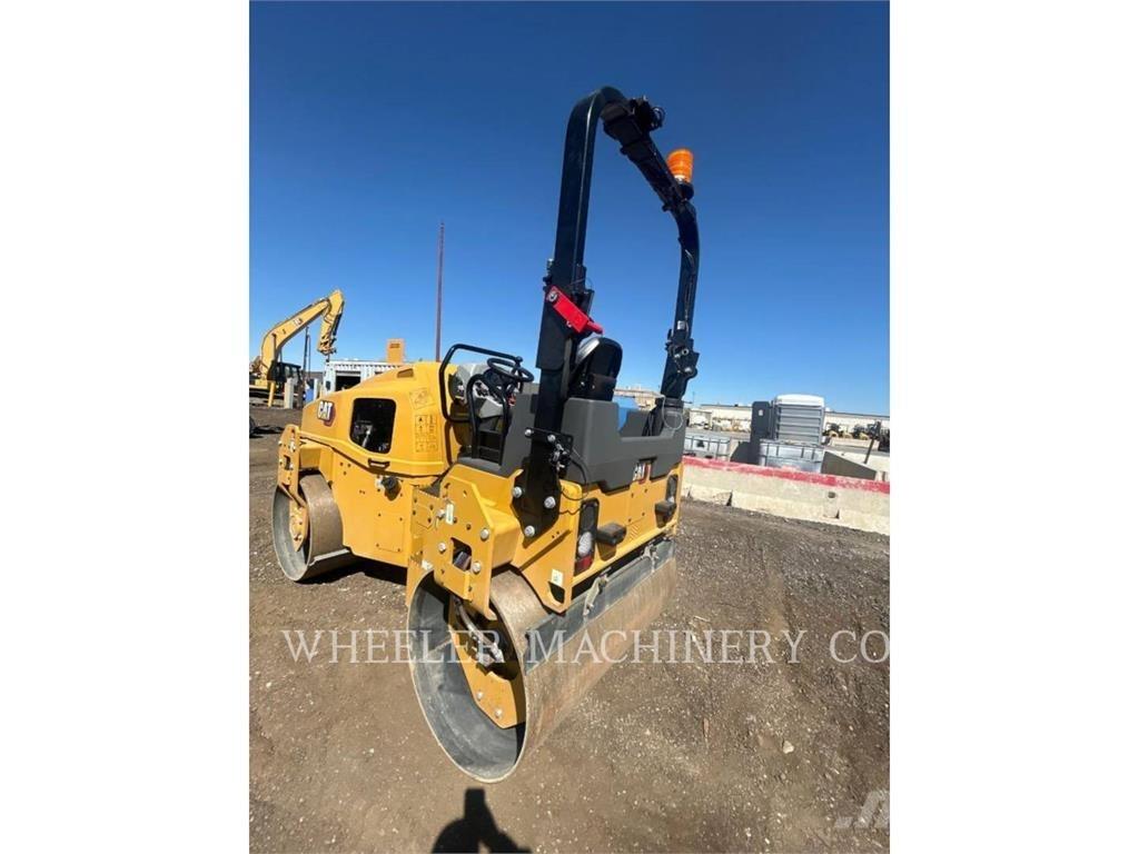 CAT CB4.4 Rouleaux tandem