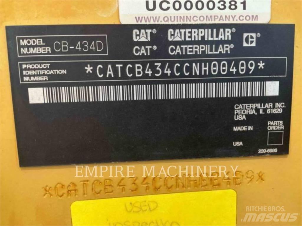 CAT CB434D Rouleaux tandem