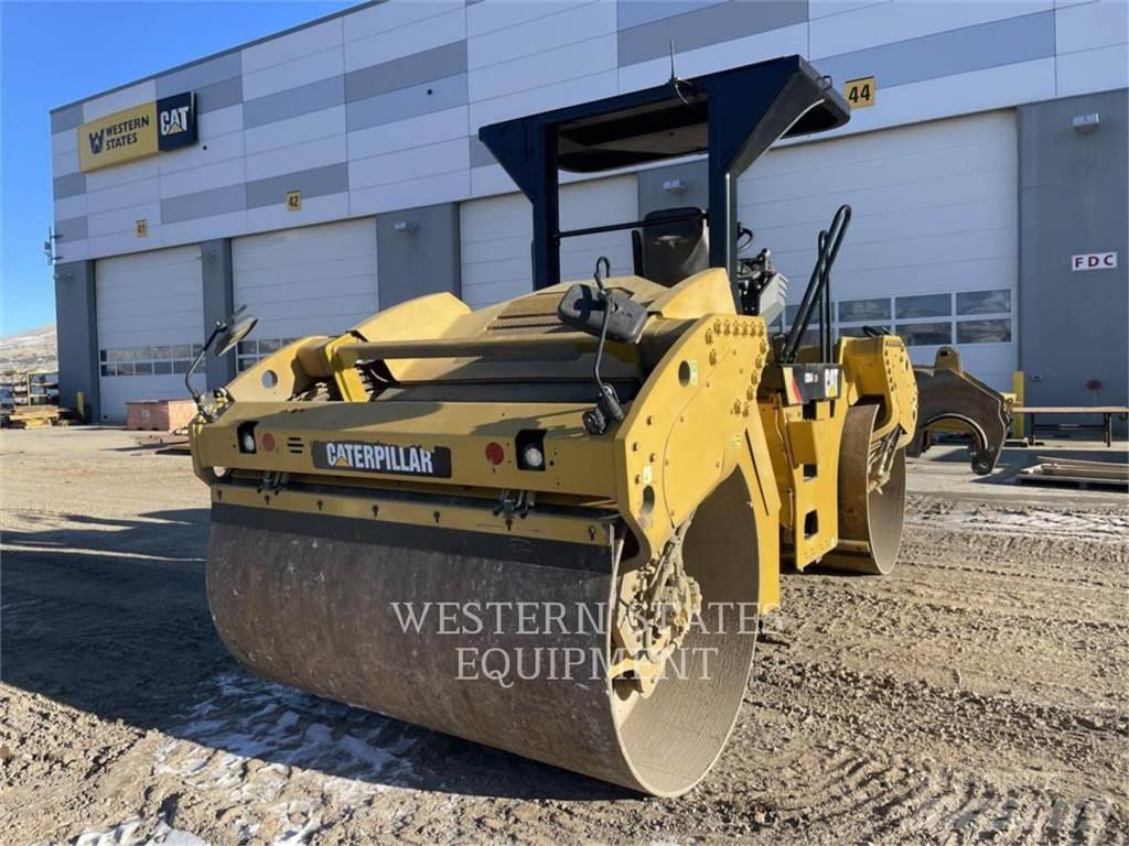 CAT CB54 Rouleaux tandem