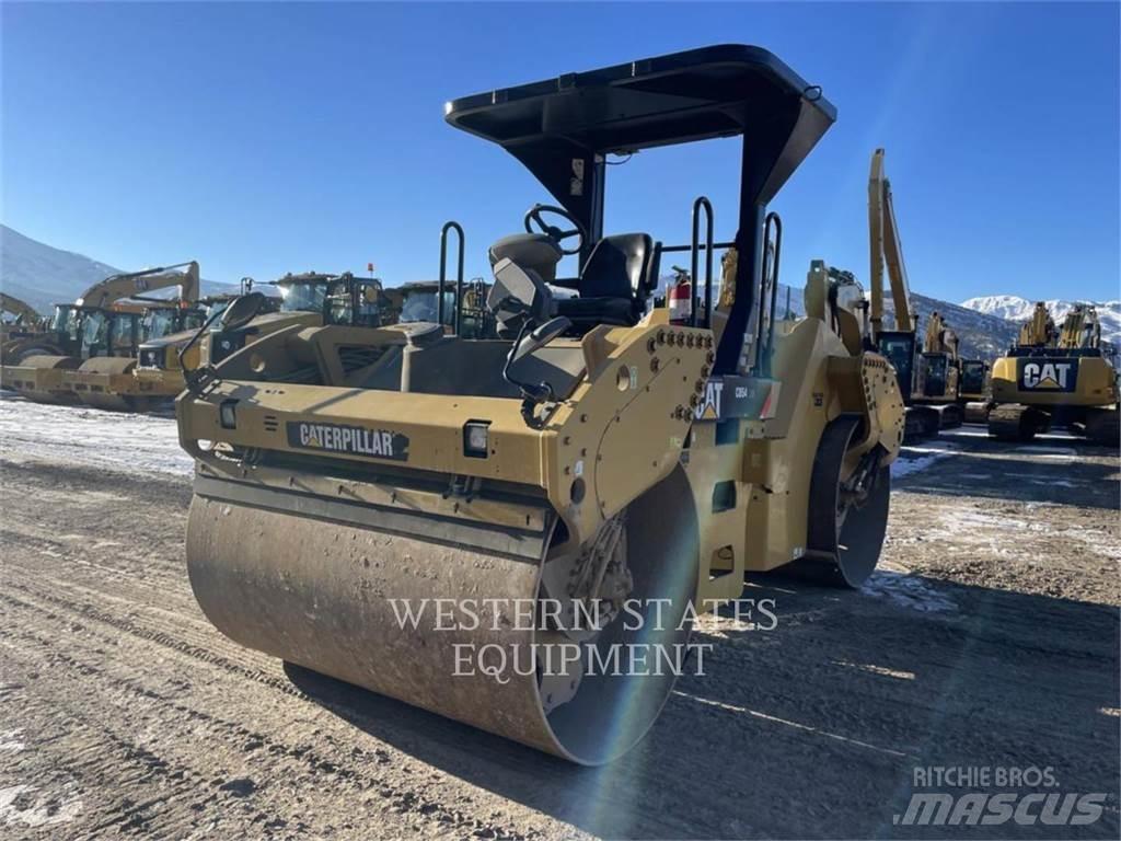 CAT CB54 Rouleaux tandem