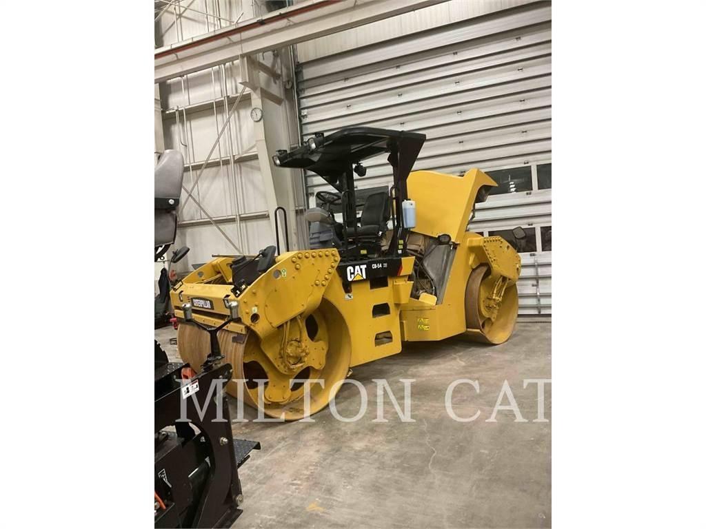 CAT CB54 XW Compacteur de sol