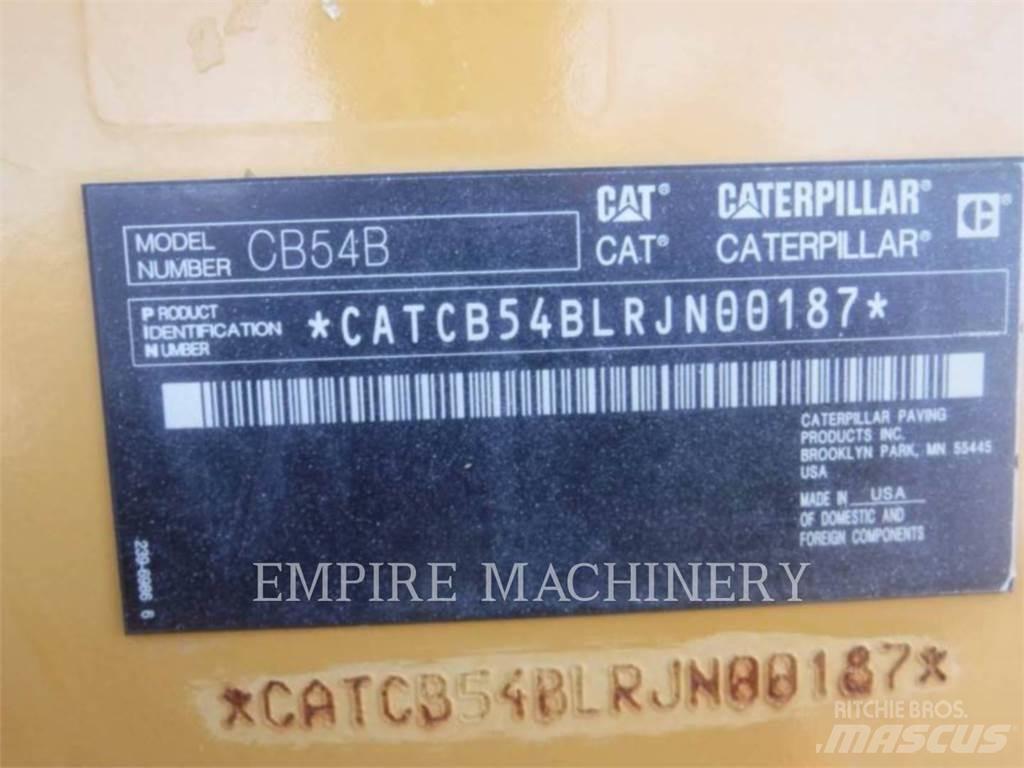 CAT CB54B Rouleaux tandem