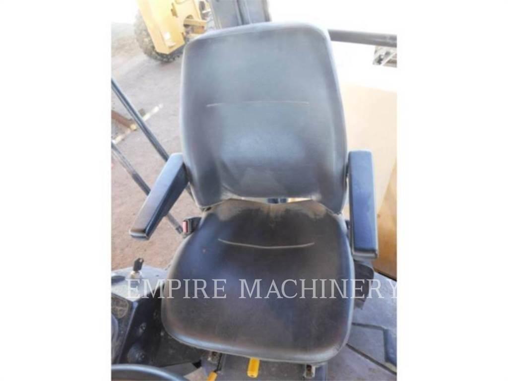CAT CB64 Rouleaux tandem