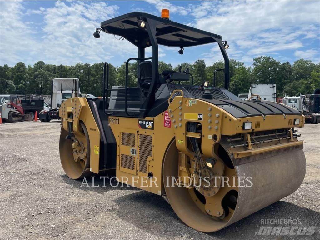 CAT CB64B Rouleaux tandem