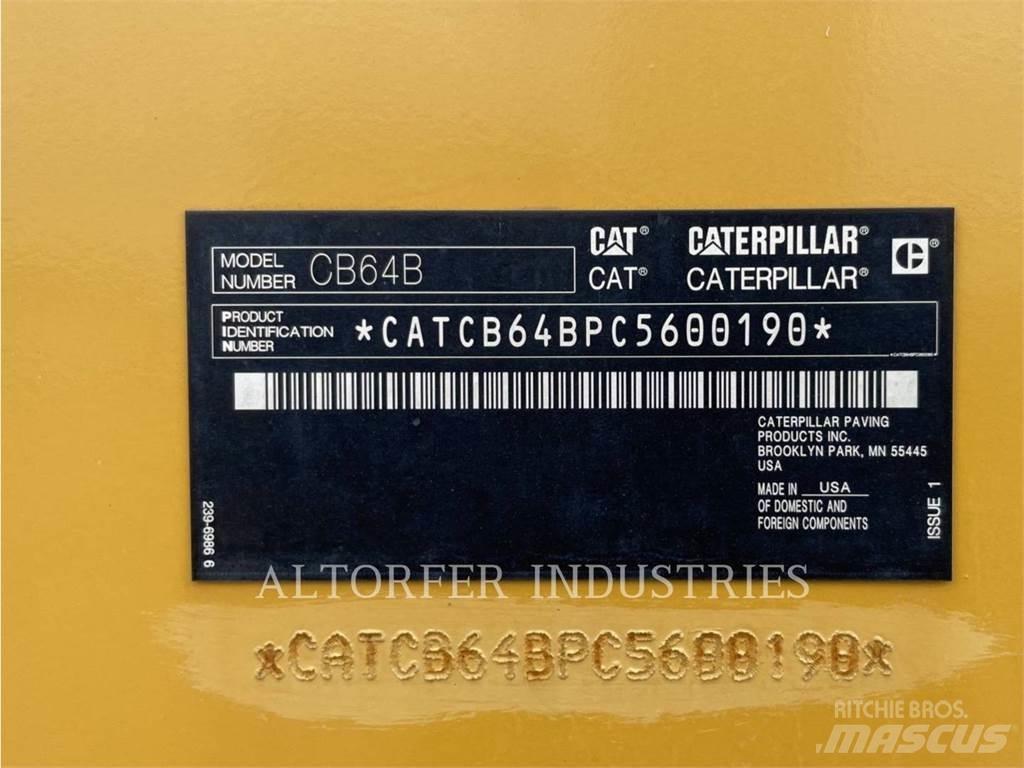 CAT CB64B Rouleaux tandem