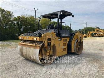 CAT CB66B Compacteur de sol