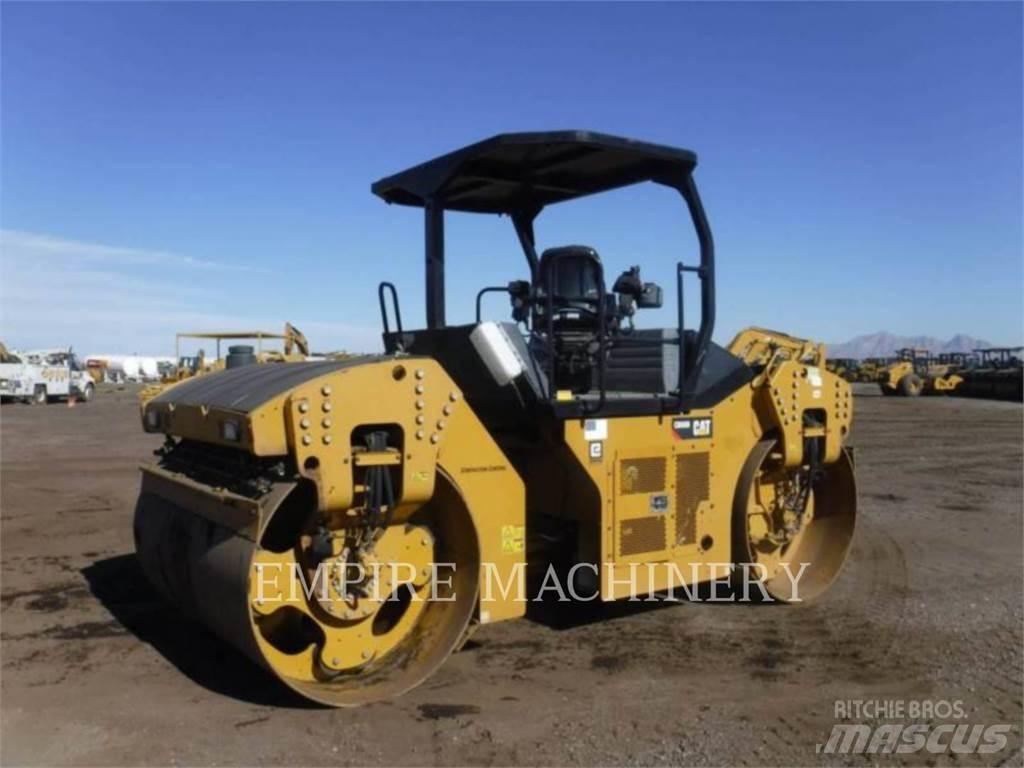CAT CB66B Rouleaux tandem