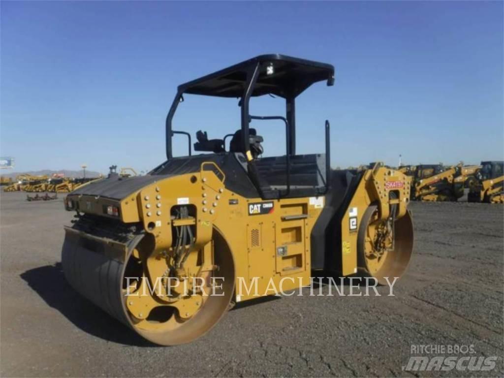 CAT CB66B Rouleaux tandem