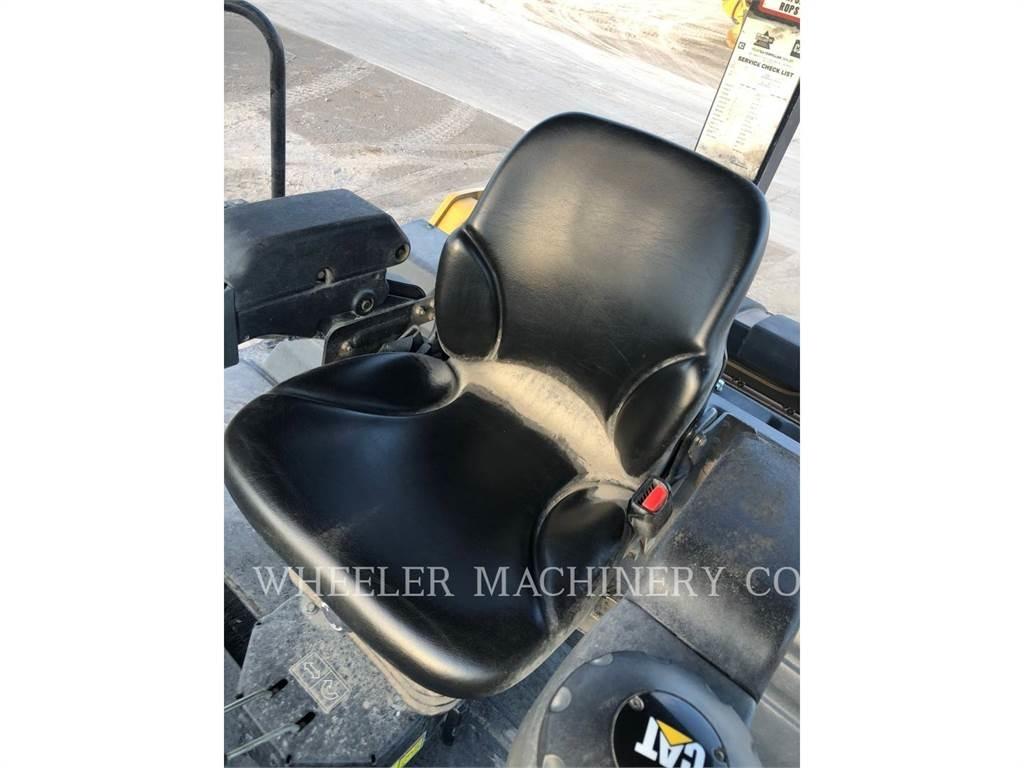 CAT CB66B CW Rouleaux tandem