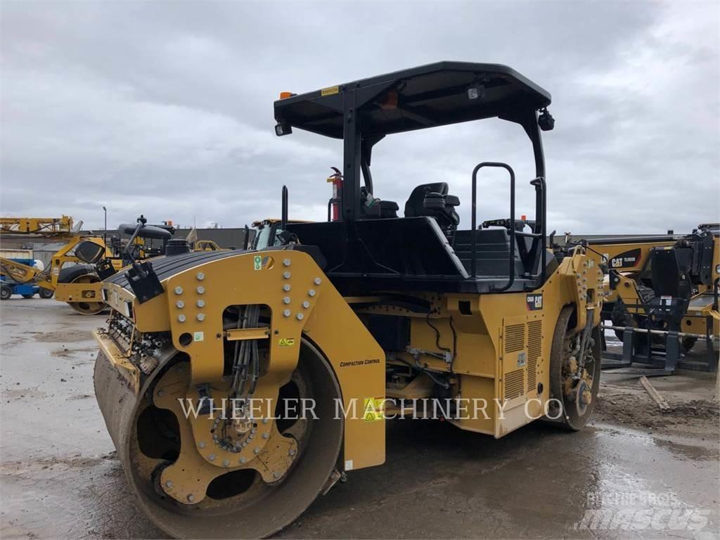 CAT CB66B CW Rouleaux tandem