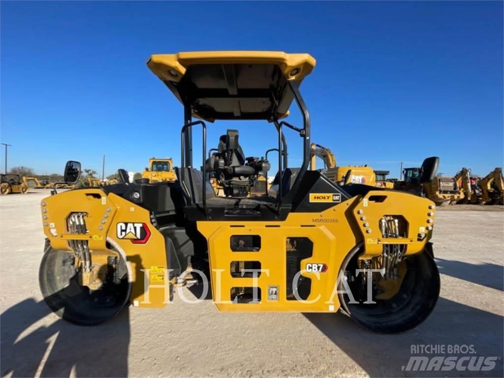 CAT CB7 Rouleaux monocylindre