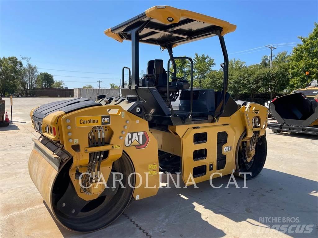 CAT CB7 Finisseur