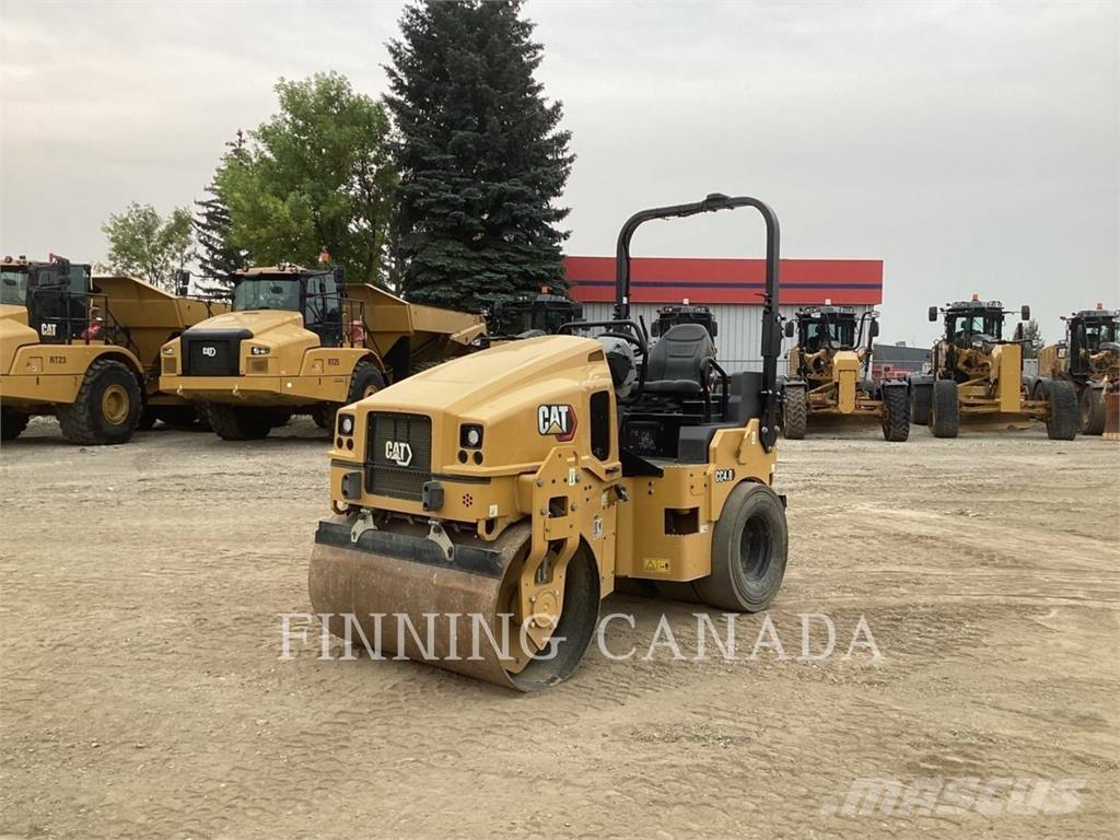 CAT CC 4.0 Compacteur de sol