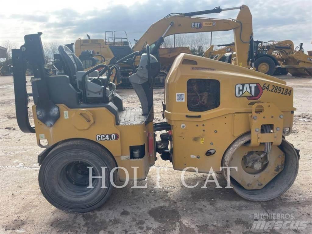 CAT CC4.0 Bouteurs sur roues