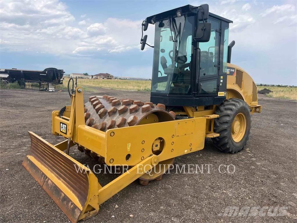 CAT CP44B Compacteur de sol