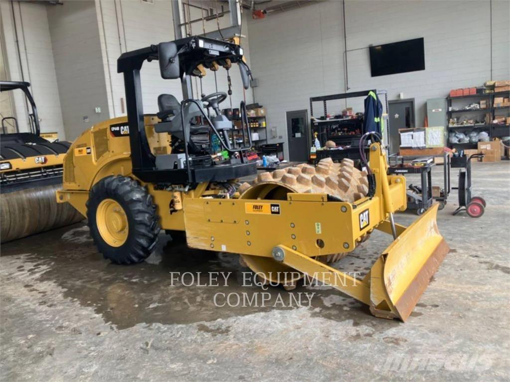 CAT CP44B Compacteur de sol