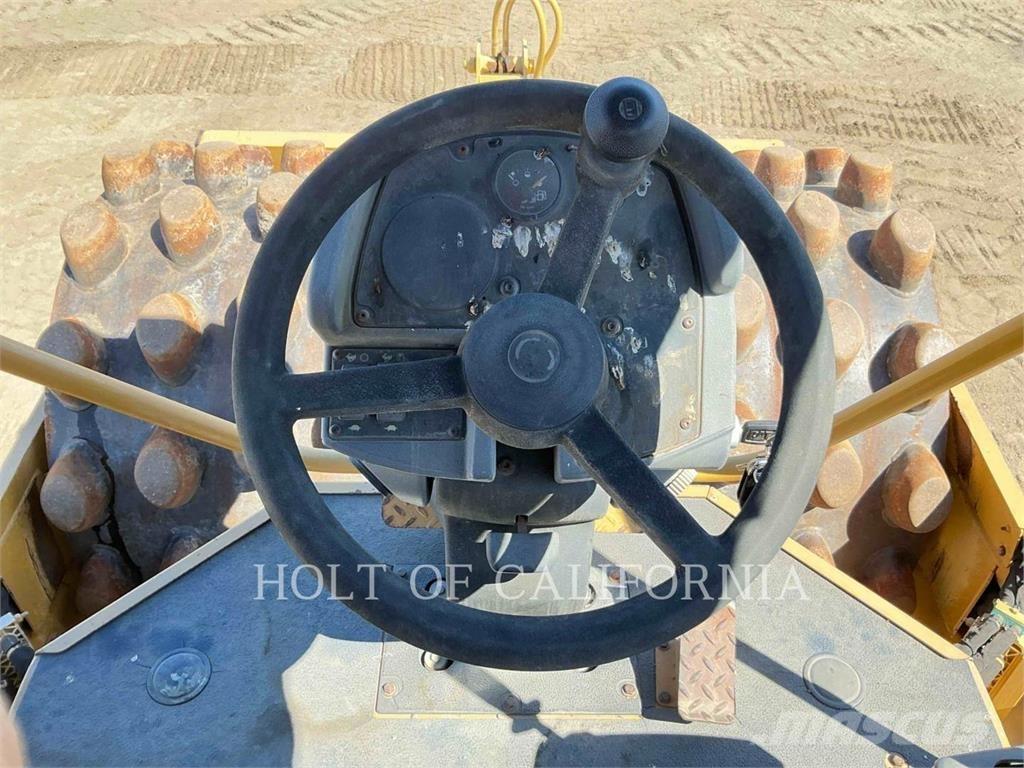 CAT CP56 Rouleaux monocylindre