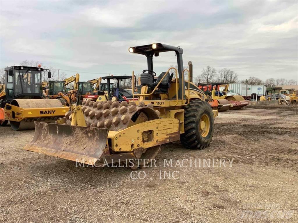 CAT CP563E Rouleaux monocylindre