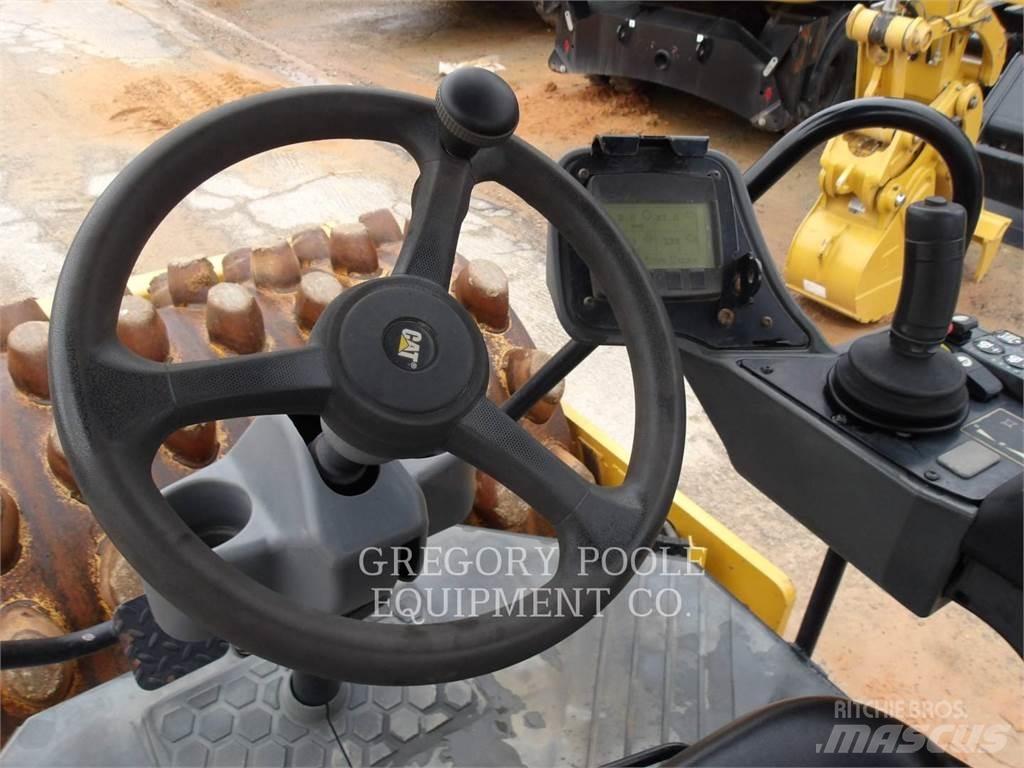 CAT CP56B Rouleaux monocylindre