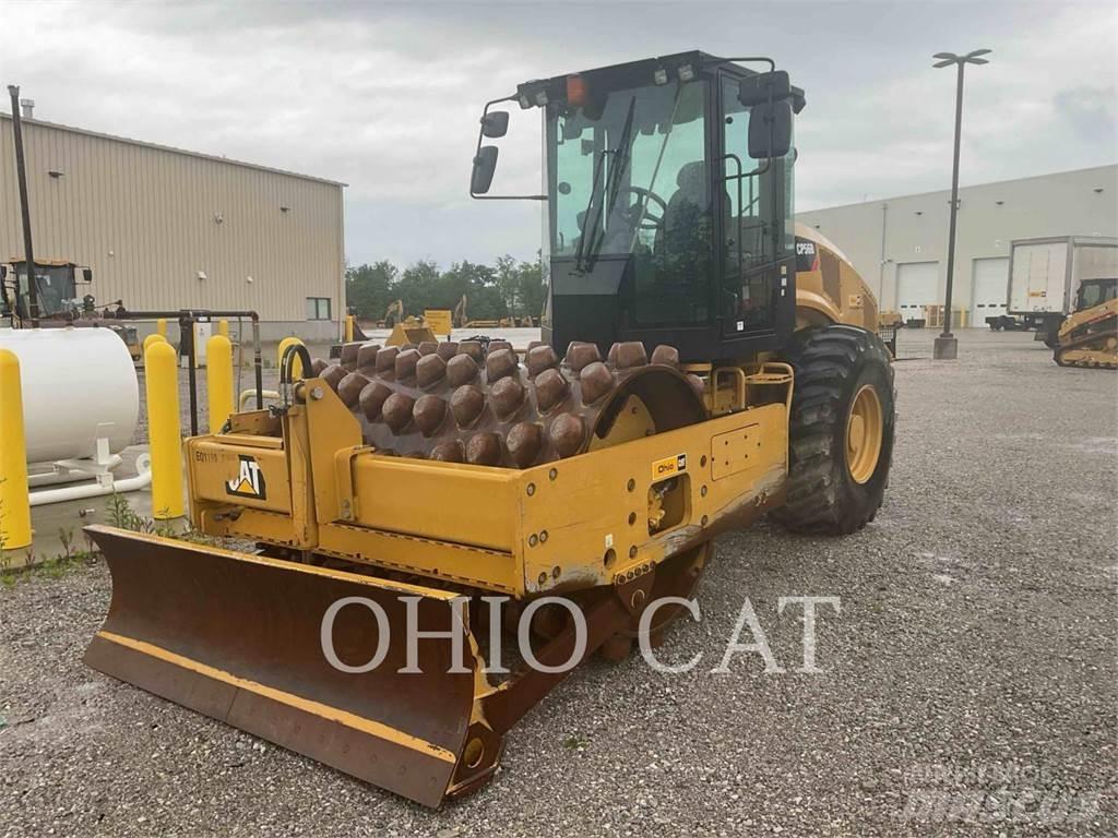 CAT CP56B Compacteur de sol