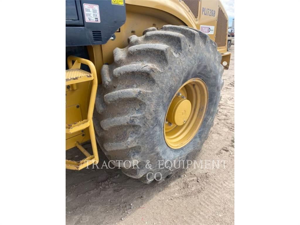 CAT CP56B Finisseur