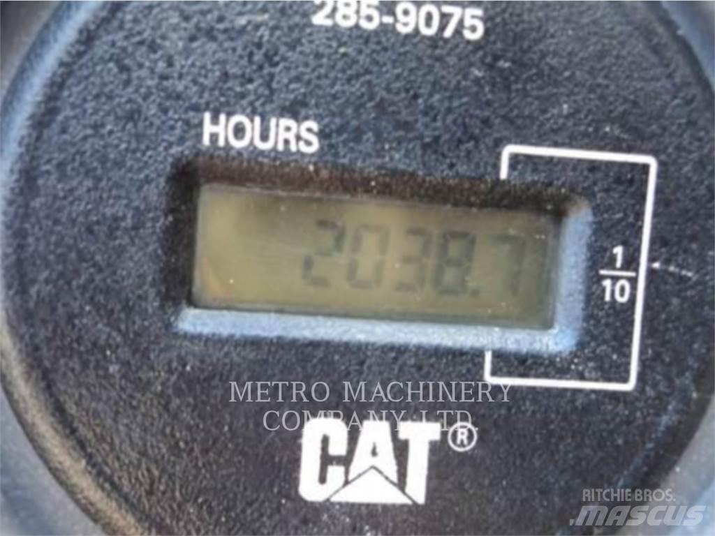 CAT CS-533E Rouleaux monocylindre