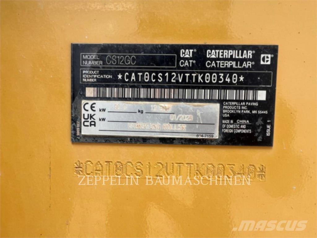 CAT CS12GC Compacteur de sol