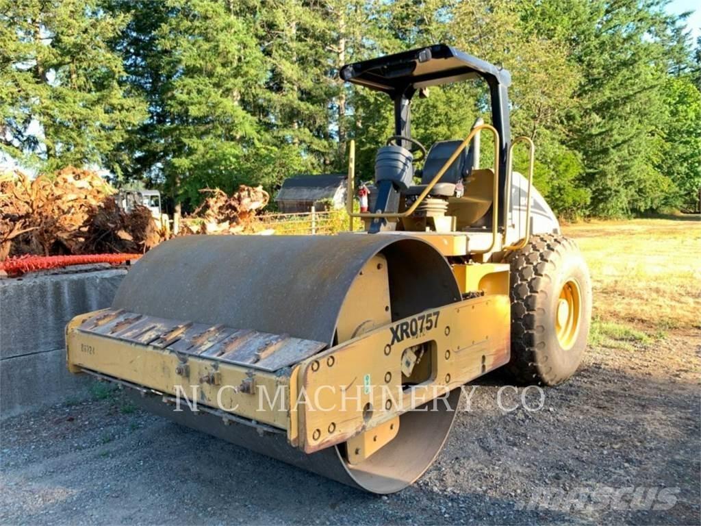 CAT CS533E Finisseur