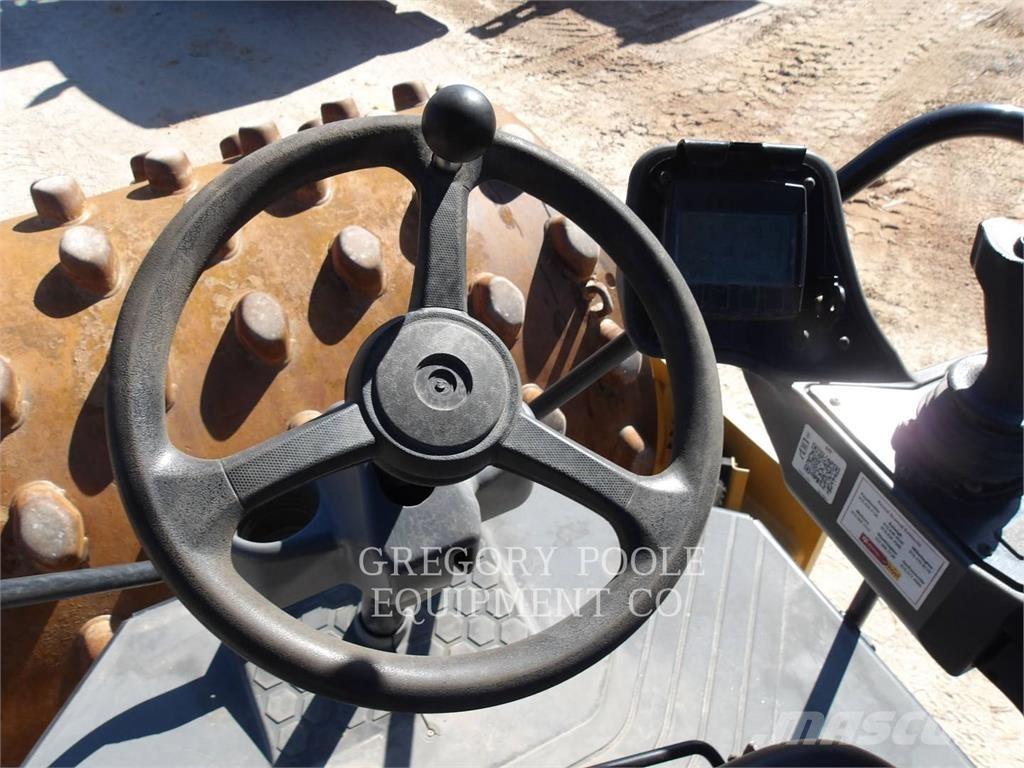 CAT CS54B Rouleaux monocylindre