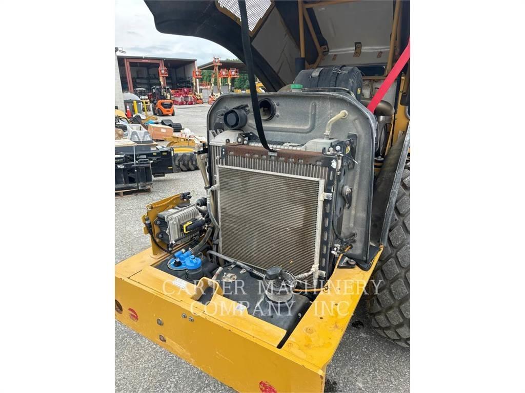 CAT CS56B Rouleaux monocylindre