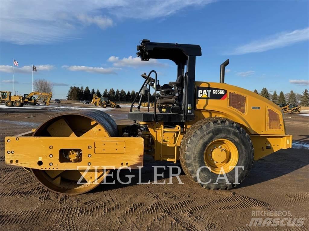 CAT CS56B Compacteur de sol