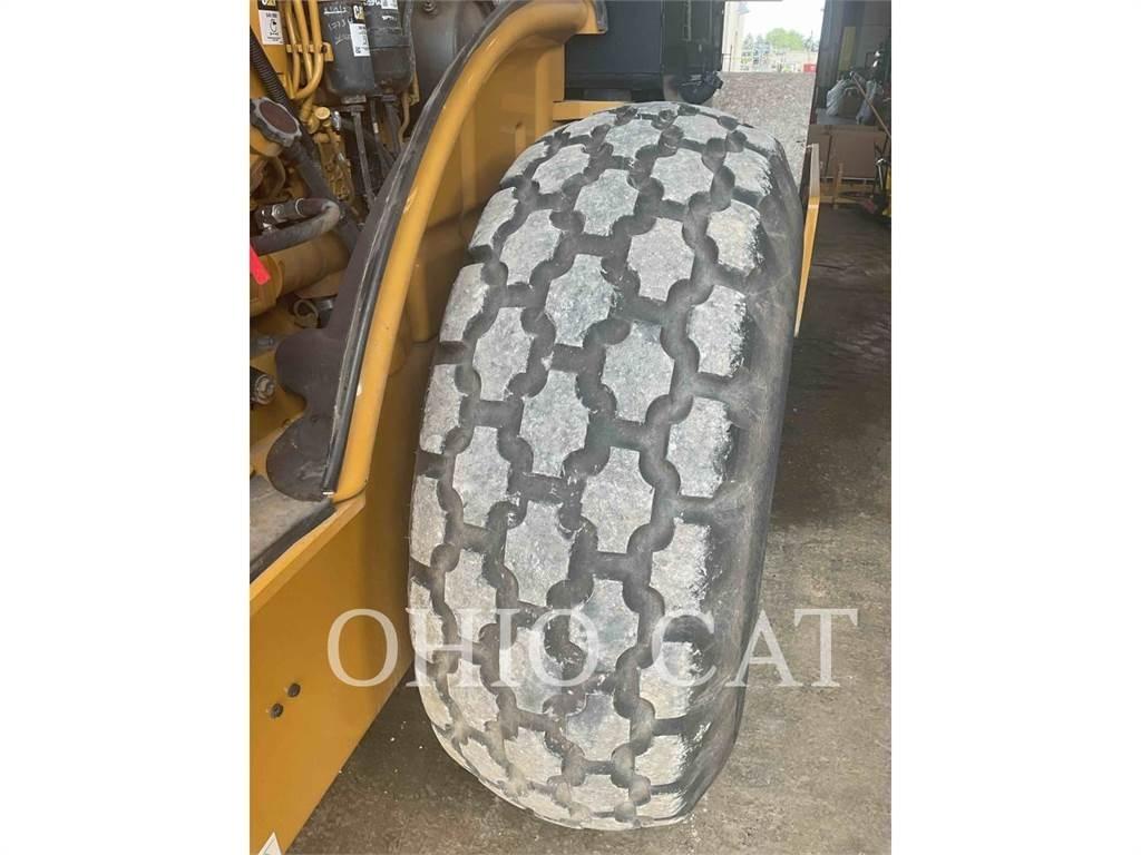 CAT CS56B Rouleaux monocylindre
