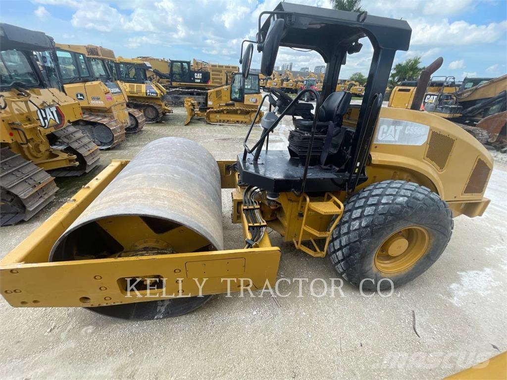 CAT CS56B Rouleaux monocylindre