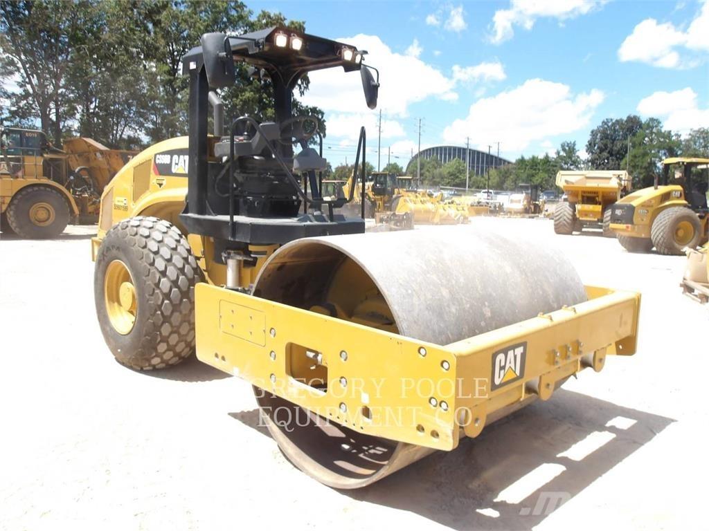 CAT CS56B Rouleaux monocylindre