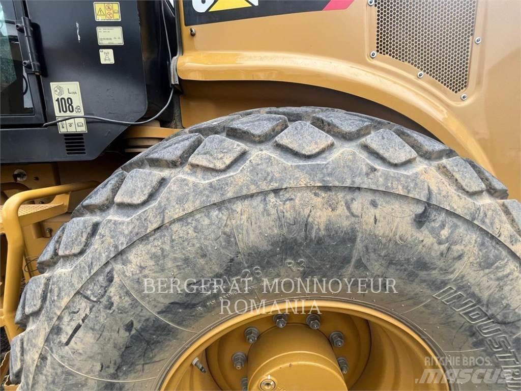 CAT CS64B Rouleaux monocylindre