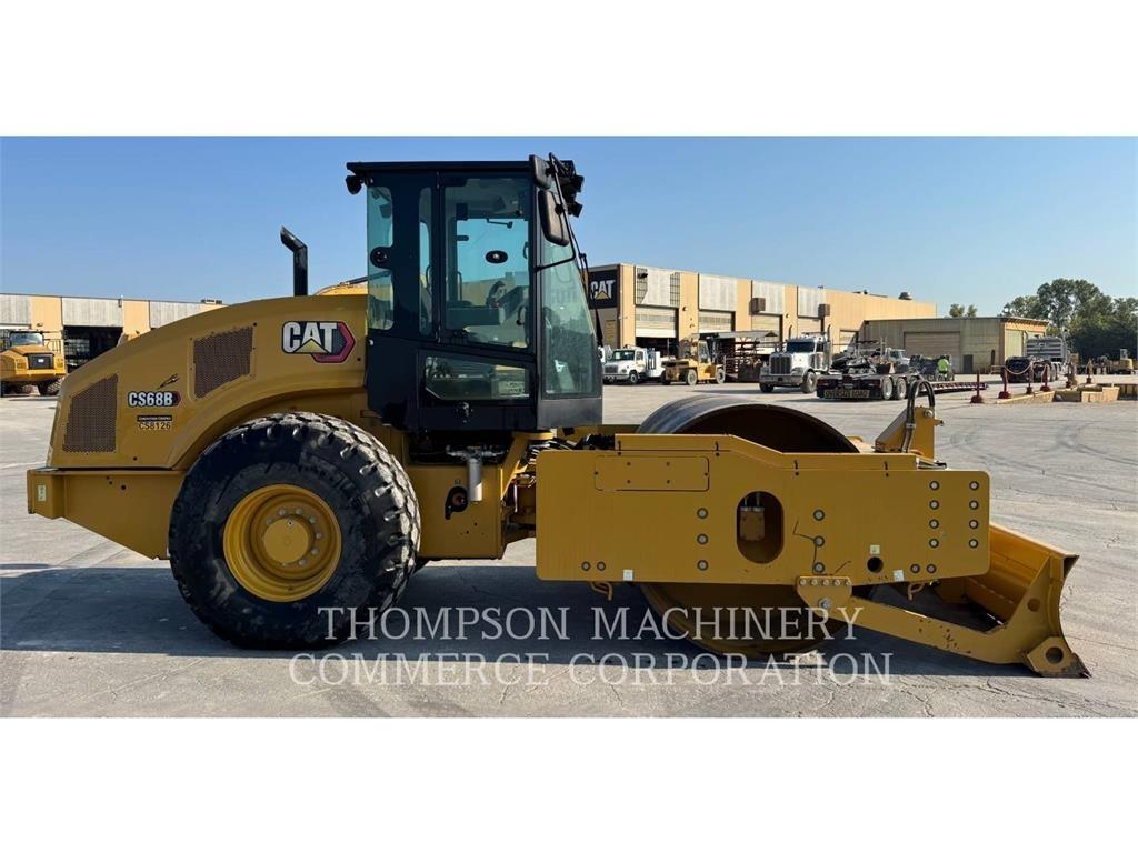 CAT CS68B Rouleaux monocylindre