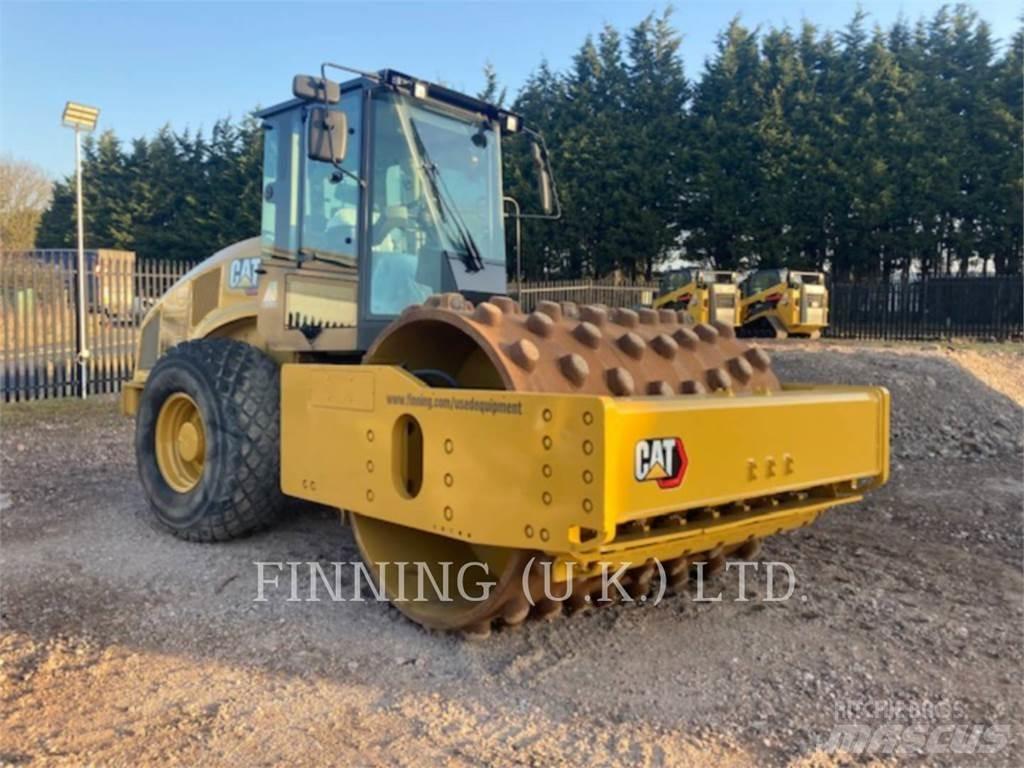 CAT CS74B Compacteur de sol