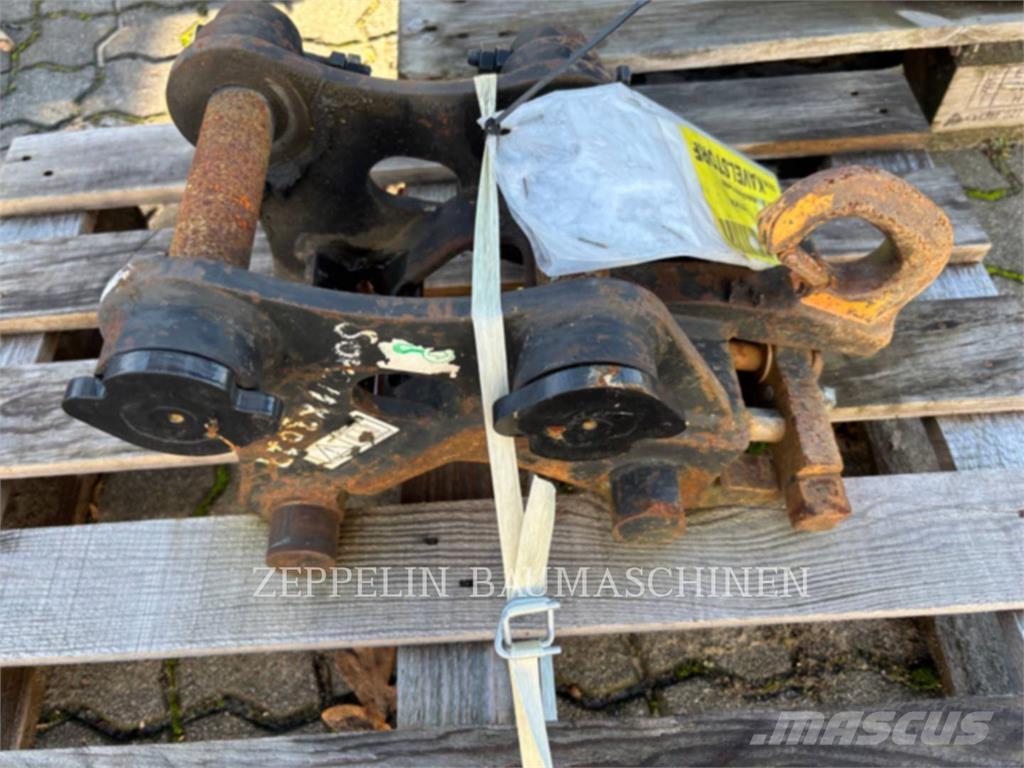 CAT CW05 Attache rapide pour godet