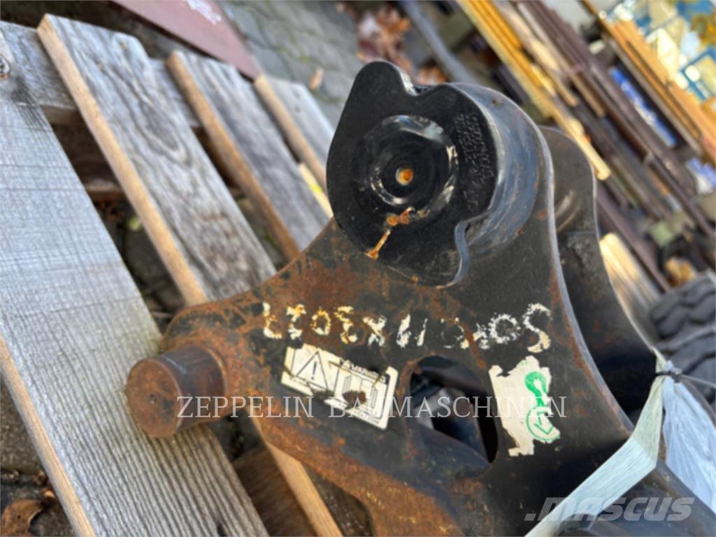 CAT CW05 Attache rapide pour godet