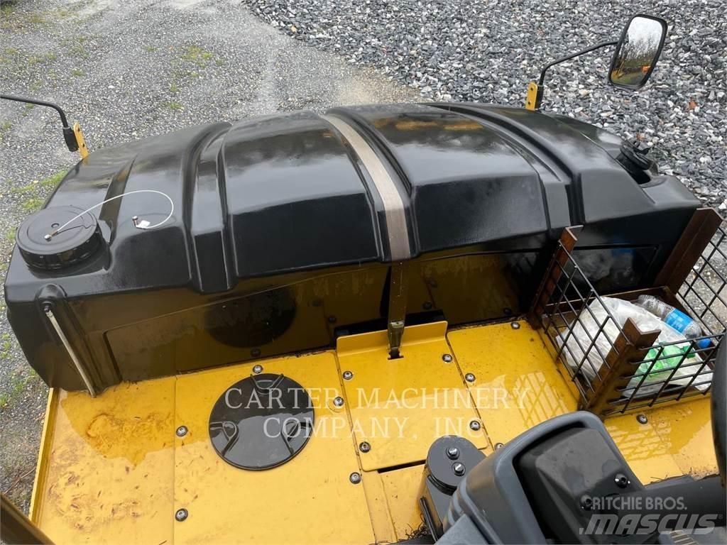 CAT CW16 Compacteur de sol