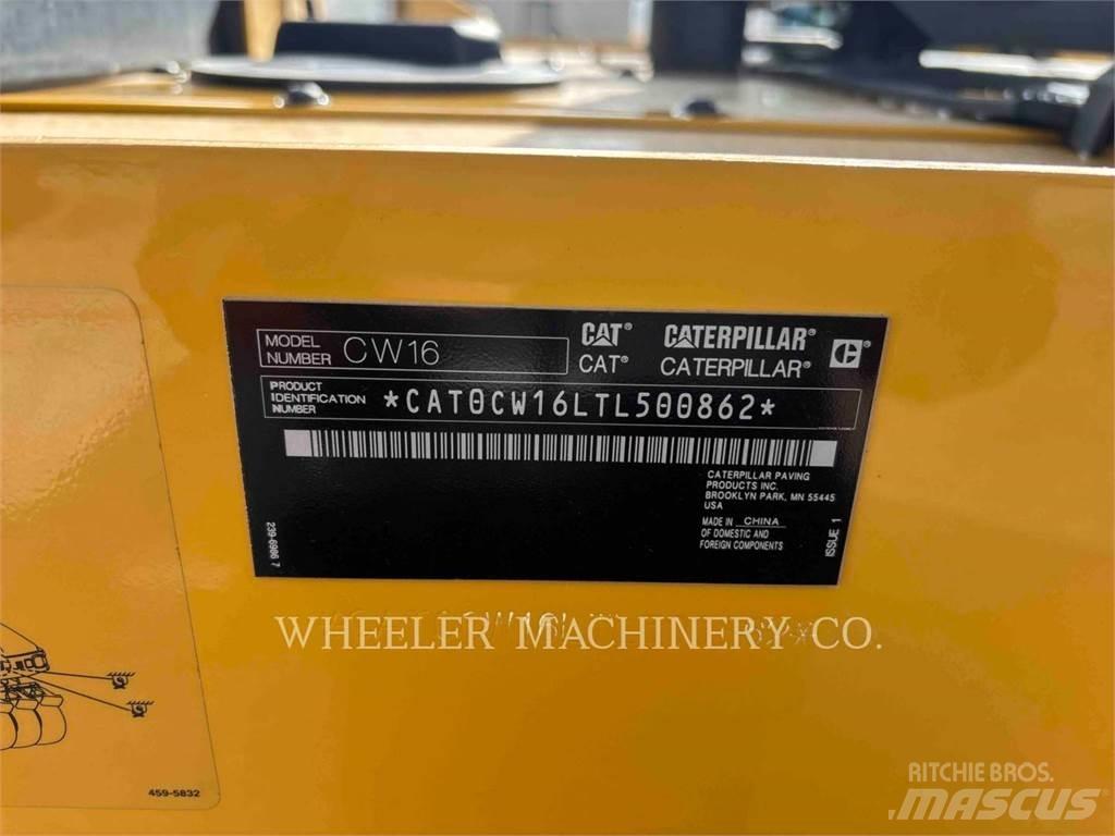 CAT CW16 Rouleaux à pneumatiques